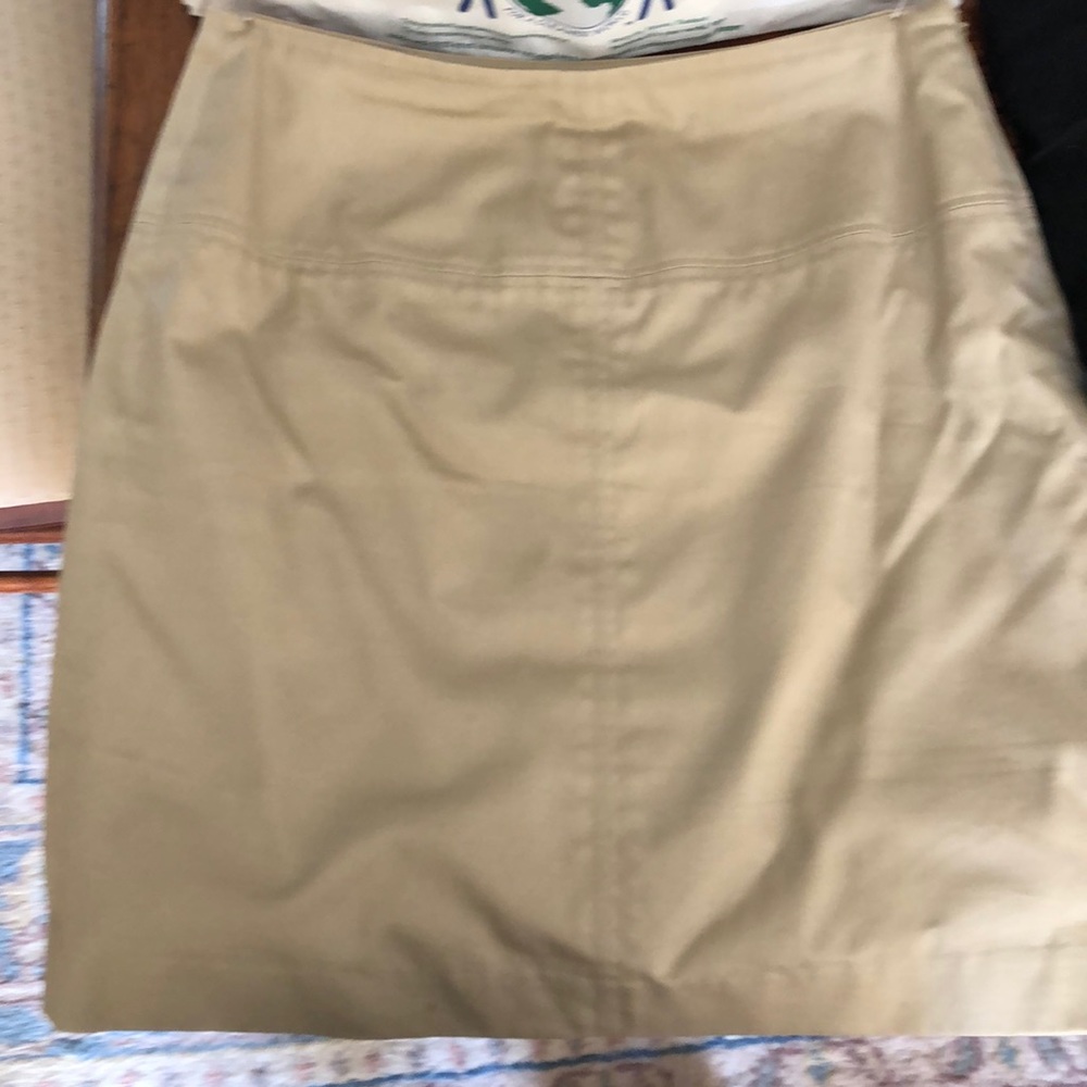 JCrew inalienable above knee skirt. Sz 8